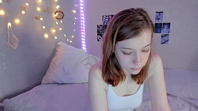 YunaPeace live sex cam