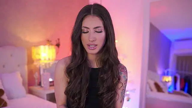 OhhAisha's cam snapshot