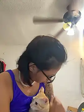 Mia-miauuuuu live sex cam