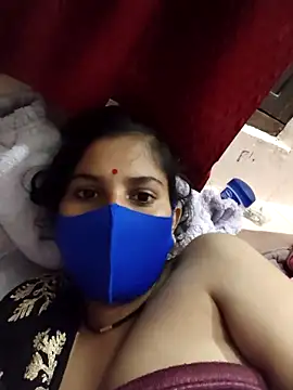 Maahi-Queen's cam snapshot