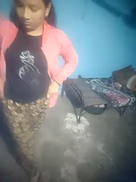 Juliekhan_98's cam snapshot