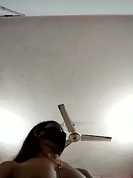 Puja-Rane's cam snapshot