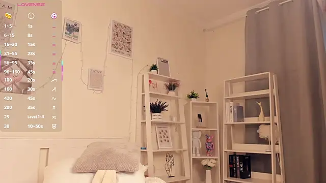 ZaraBluitt live sex cam