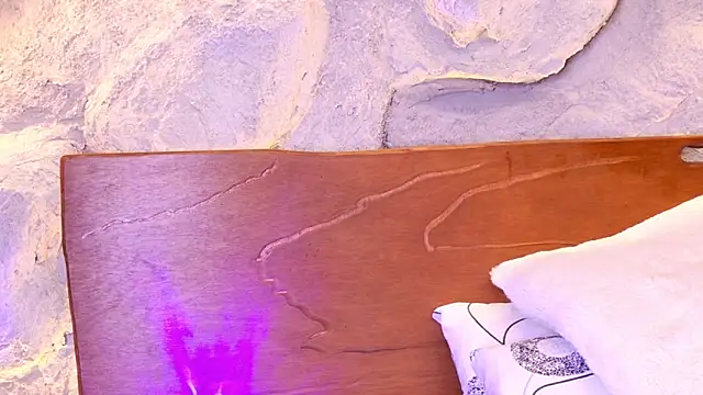 lissafeniix_'s cam snapshot