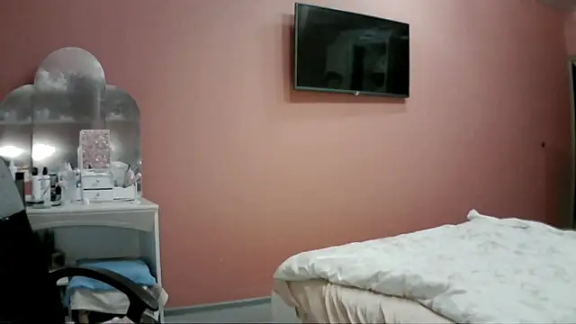 SkylaPorter's cam snapshot