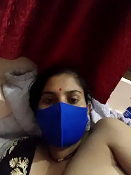 Maahi-Queen's cam snapshot