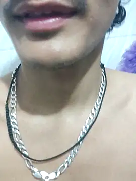 KingKhiladi's cam snapshot