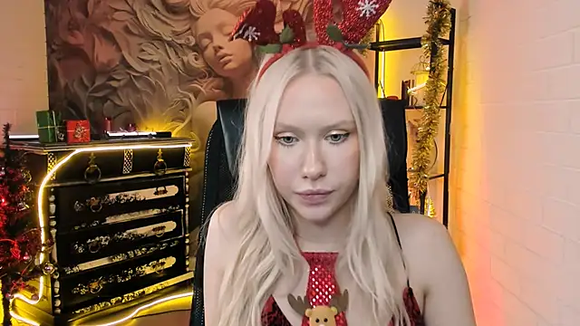 AprilChambers's cam snapshot