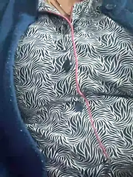 ruhistrip1265's cam snapshot