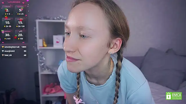 EarnestineGyllenband's cam snapshot