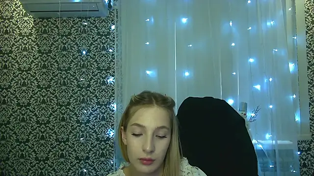 SofiaRoud's cam snapshot