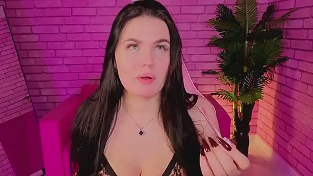 Mia_Evelyn's cam snapshot