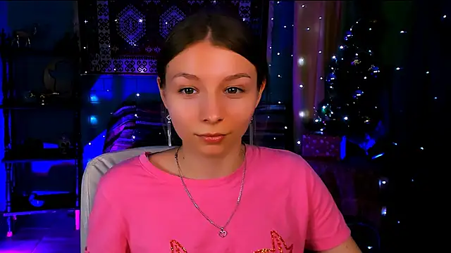 JulieDaniel's cam snapshot