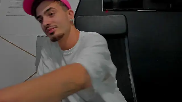 BrandonTate live sex cam