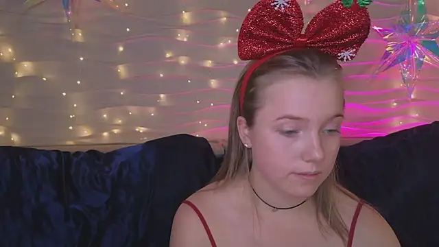 mary_ton's cam snapshot