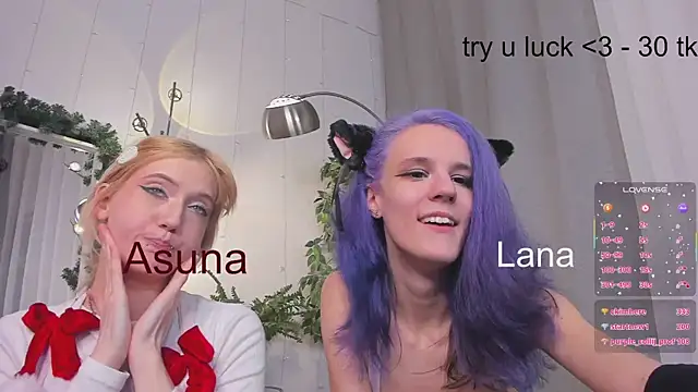 PrettyLadies_'s cam snapshot