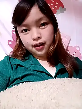 Miina-2000 live sex cam