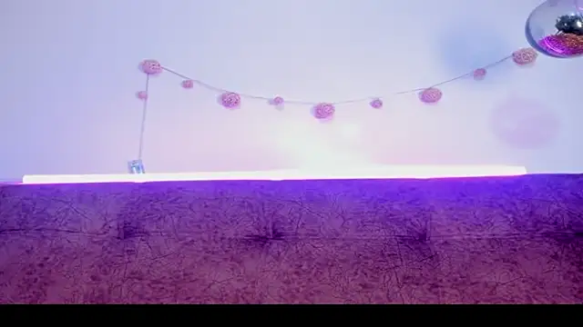 violet_77711 live sex cam