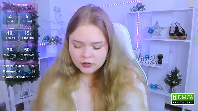 Erica__Alta's cam snapshot