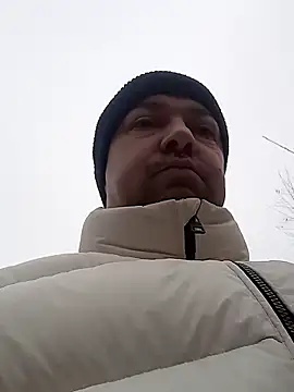 Luceriusbigass's cam snapshot