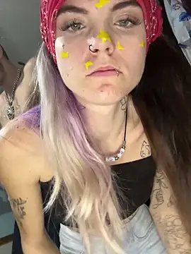 ittybittymeryssa live sex cam