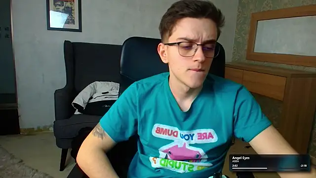 FelixStarkk live sex cam