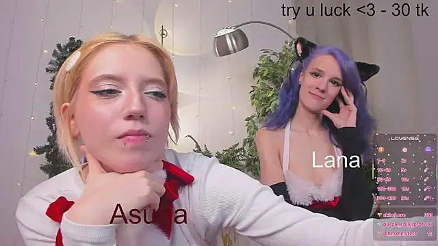 PrettyLadies_'s cam snapshot