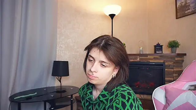 IleanaPishko's cam snapshot