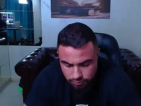 HayesWood's cam snapshot