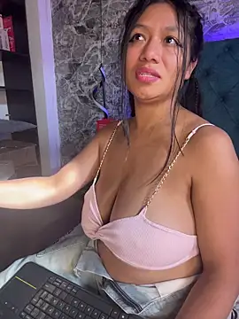 Im_Little's cam snapshot