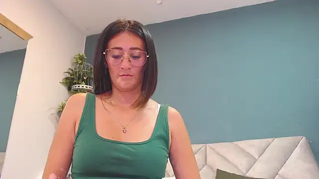 SharisWillian's cam snapshot