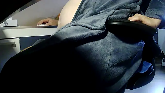 suedel65's cam snapshot