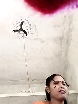 Cm_pooja's cam snapshot