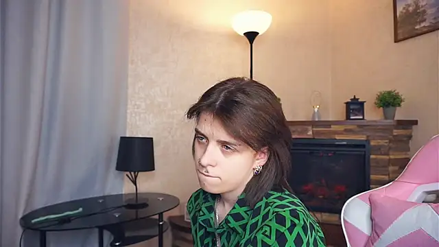 IleanaPishko's cam snapshot