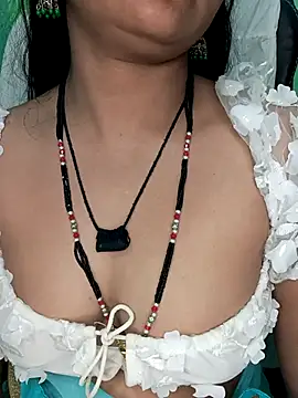 Rashmi_sharma_0's cam snapshot