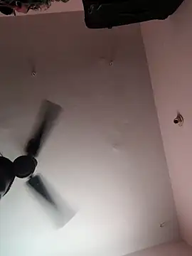 pujapujarrrr's cam snapshot