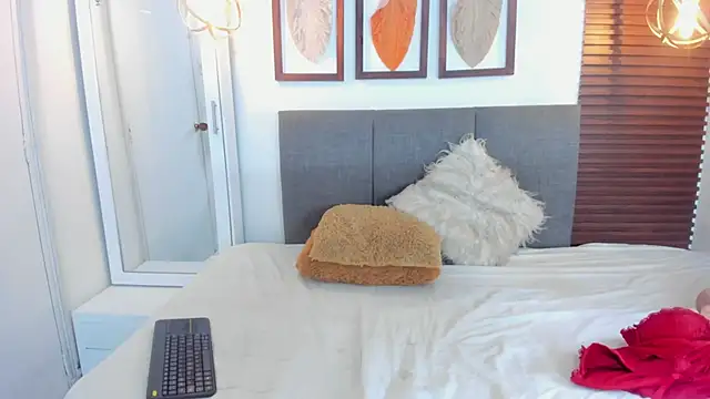 Scarleth_swann's cam snapshot