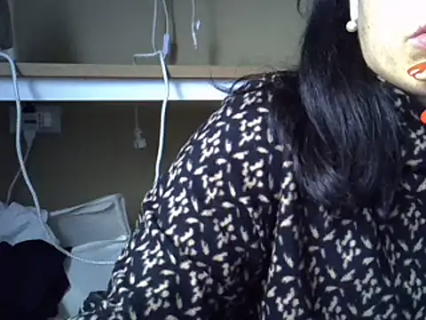 ITALIANASISIXX's cam snapshot