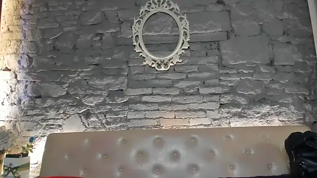 shygurl18's cam snapshot