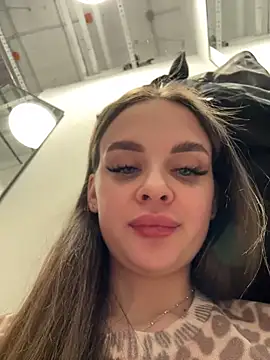 KristiRich's cam snapshot