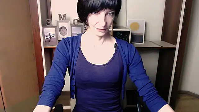 _AngeliaFlow_'s cam snapshot