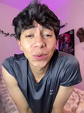 Yaiden_11 live sex cam