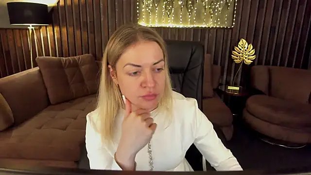 Anna_Snows's cam snapshot