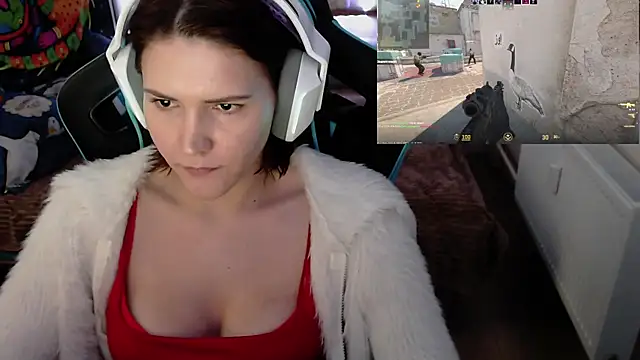 LollyMot's cam snapshot