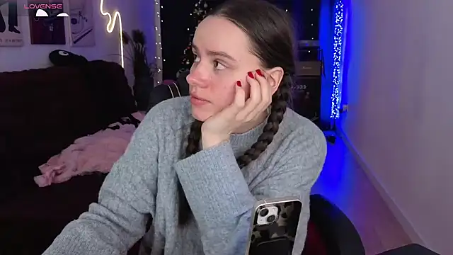 Emillias's cam snapshot