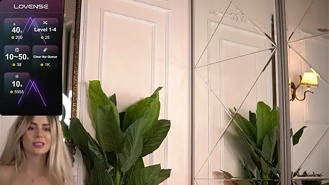 Kylie_Benton's cam snapshot