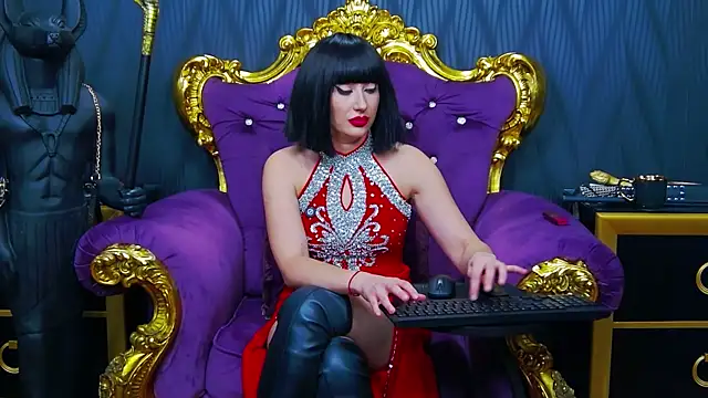 LaraMaeve's cam snapshot