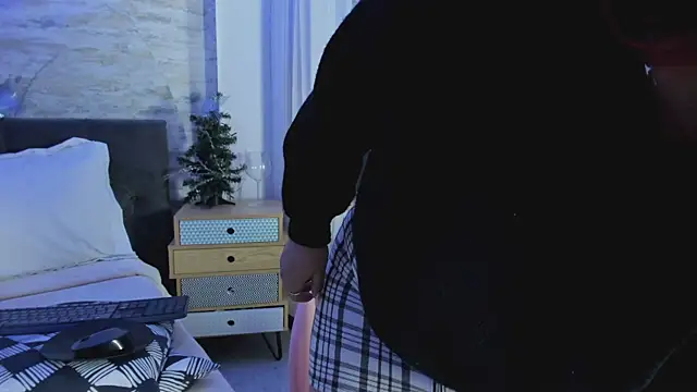 Aleec_Nyx's cam snapshot