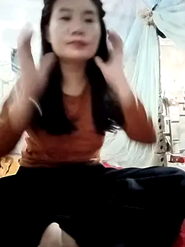 pitty_mymi's cam snapshot