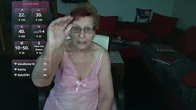 HeisseomaOriginal live sex cam